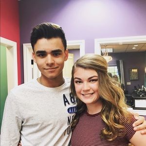 Meet your Posher, Eli