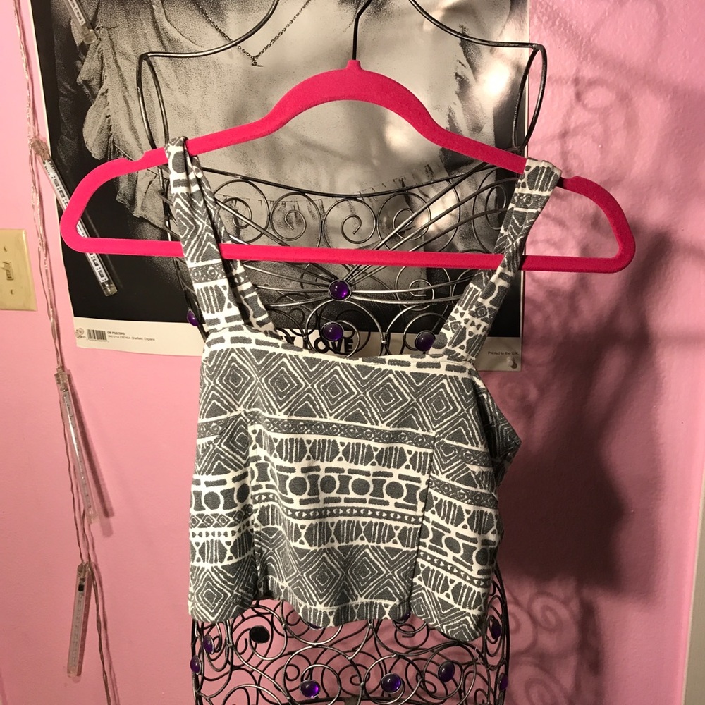 Brandy and Melville grey Crop