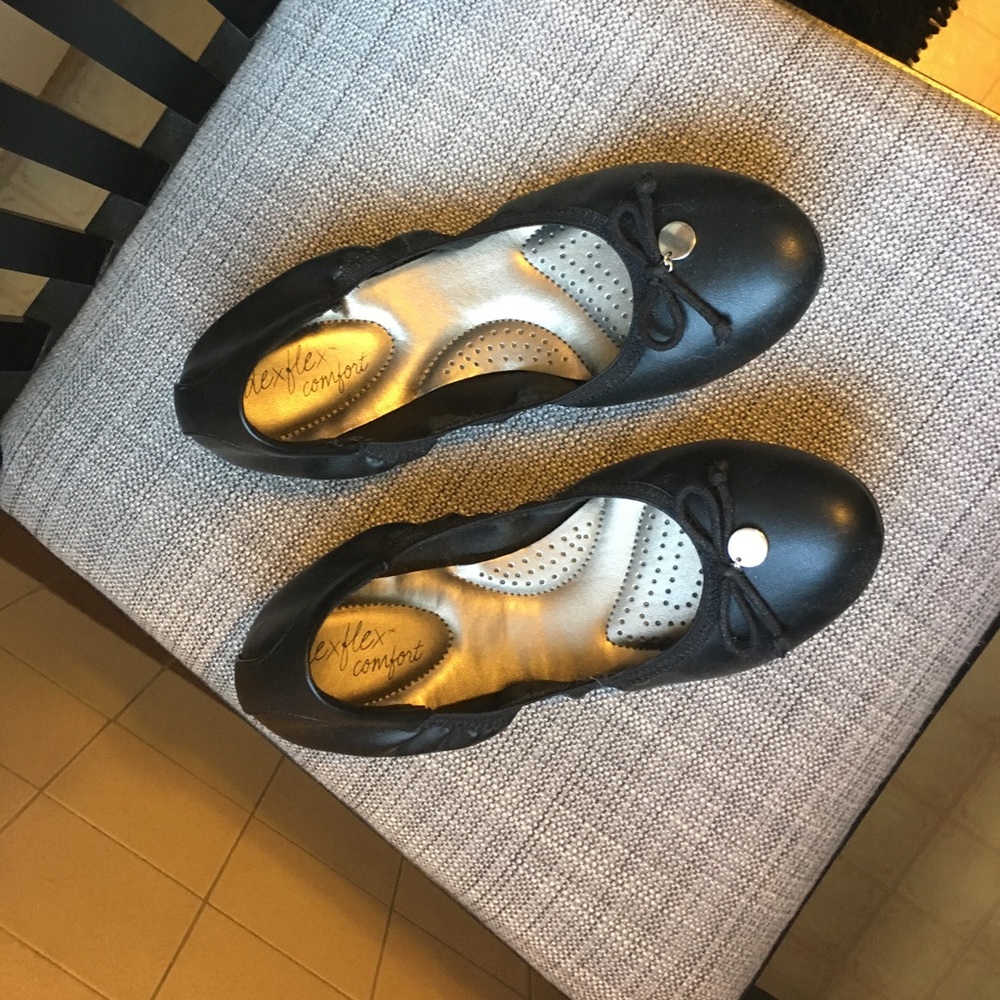 Black Ballet Flats like new
