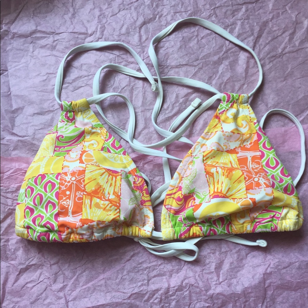 Beautiful Lily Pulitzer bikini top!!