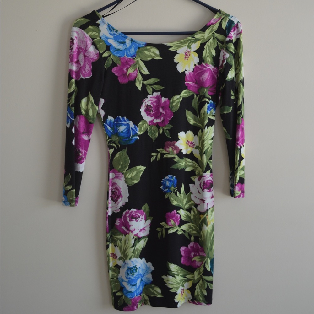 Women's dress