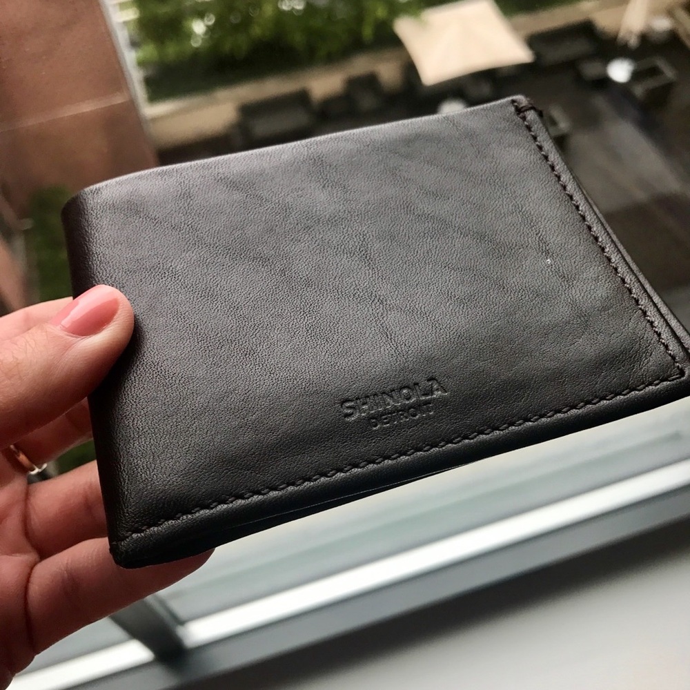 Shinola leather wallet - Deep Brown