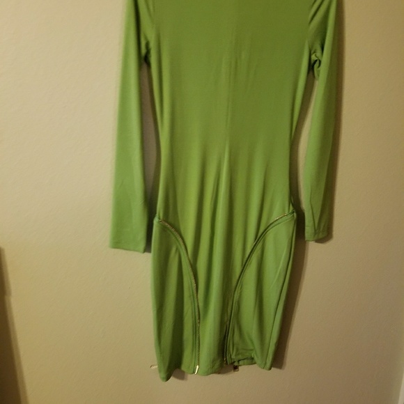 Dress - Picture 2 of 2