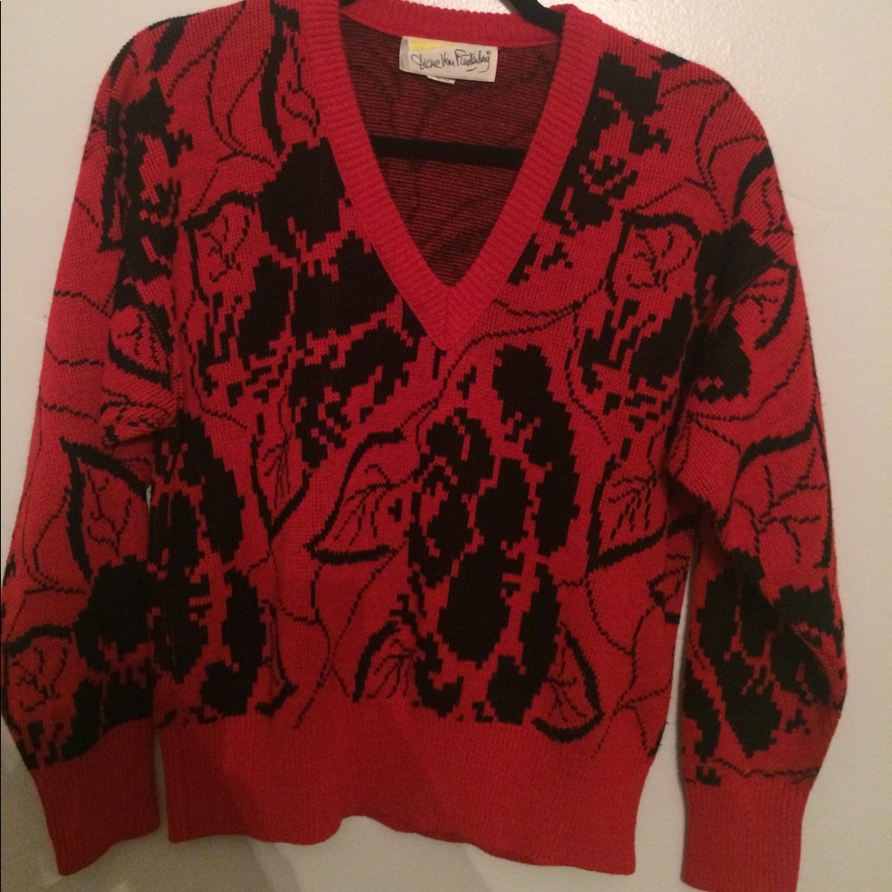 Vintage Diane von furstenburg sweater