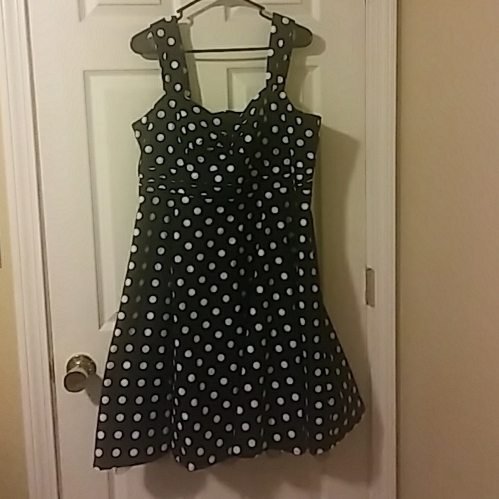 Polka Dot Swing dress