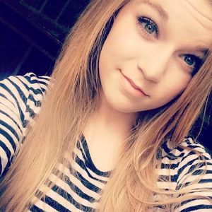 Meet your Posher, Caroline