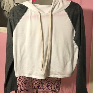 long sleeve Active Crop top