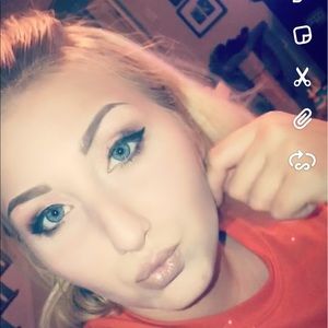 Meet your Posher, Shyla