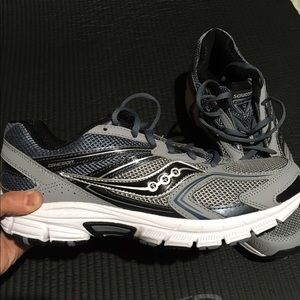 NWOT/Box Men's Saucony Cohesion 9 Running Shoes