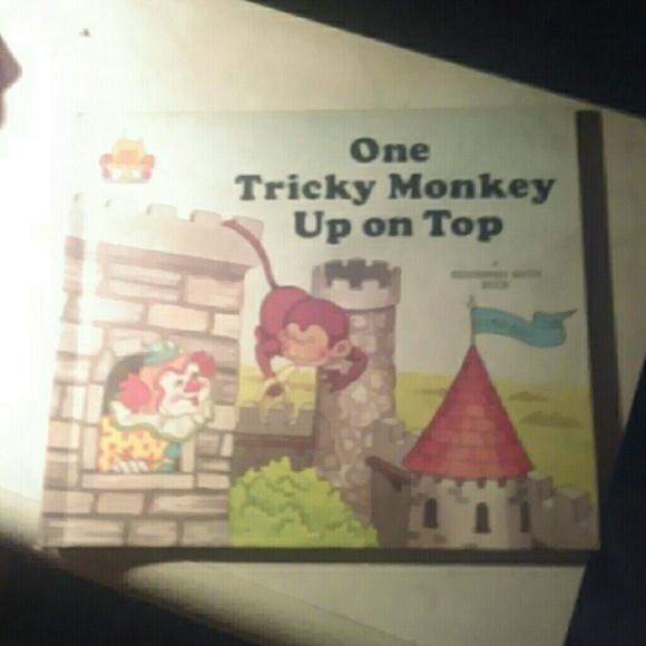 Books - Picture 1 of 2