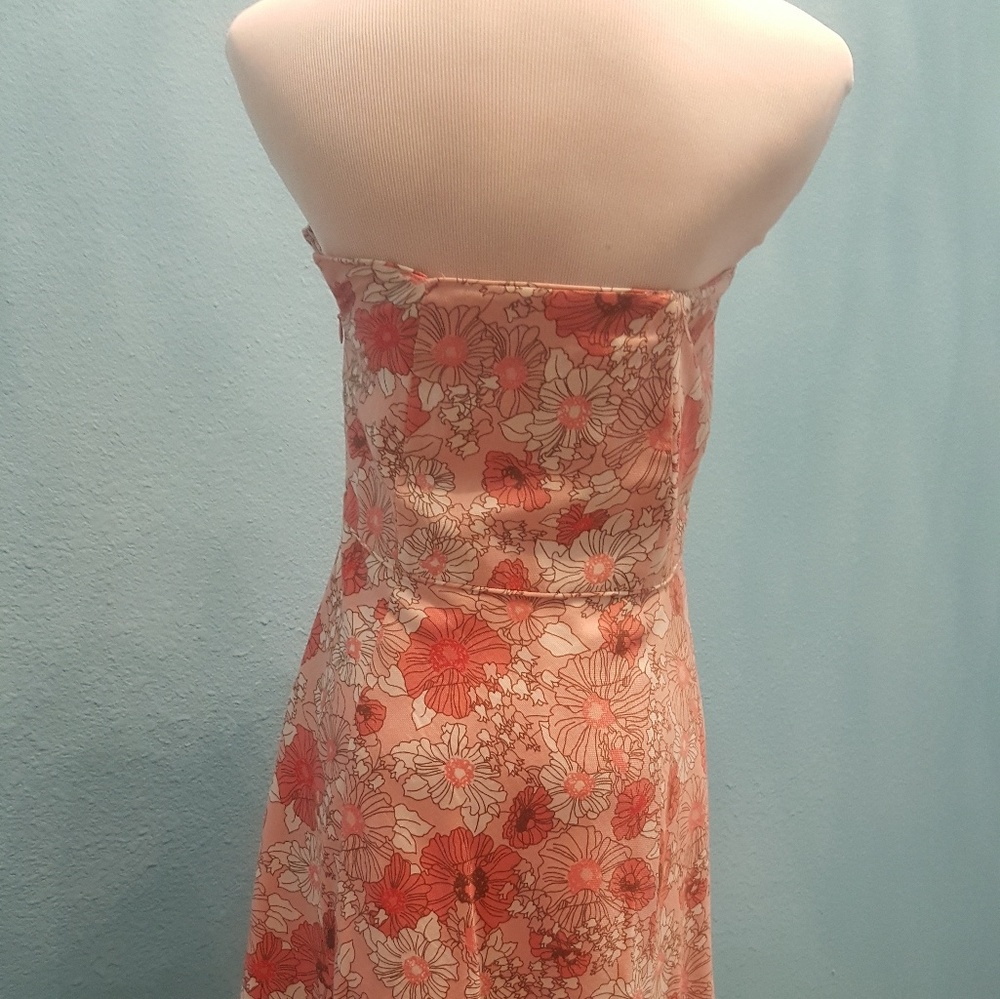 Ann Taylor Loft floral strapless dress. 4 - Picture 3 of 5