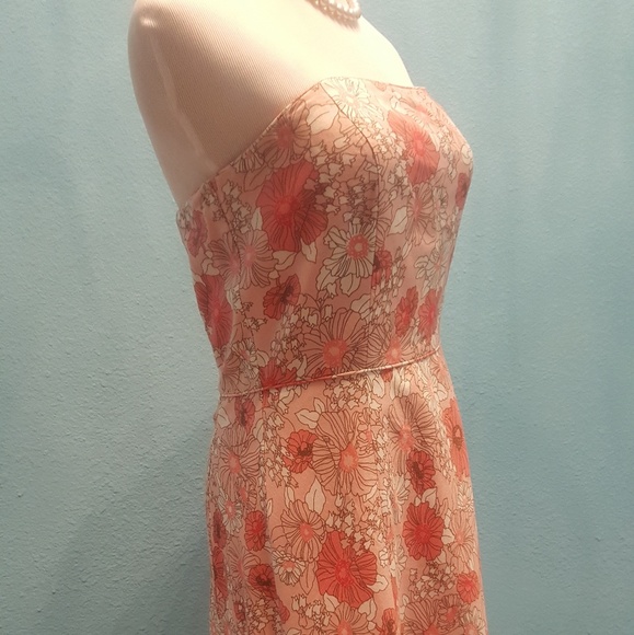 Ann Taylor Loft floral strapless dress. 4 - Picture 4 of 5