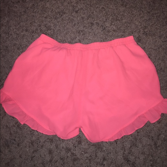 Neon Pink Frilly Shorts💕 - Picture 2 of 3