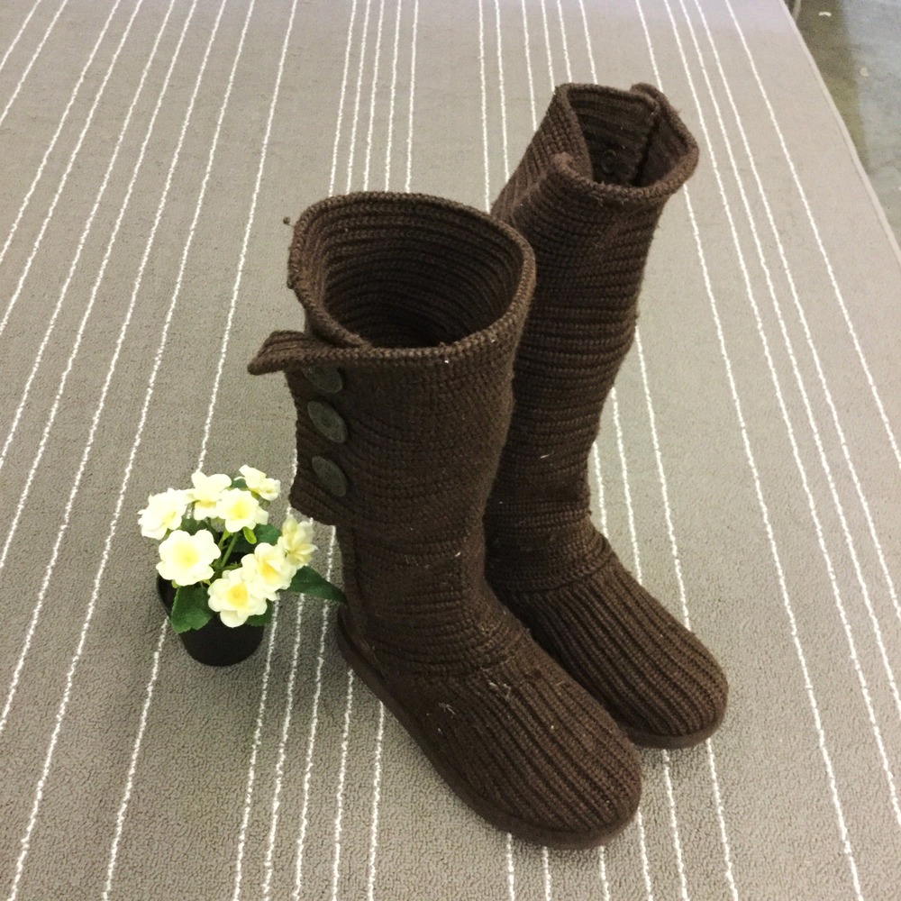 Ugg Women's 9 Winter & Rain Boot