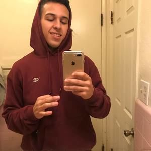 Meet your Posher, Emilio