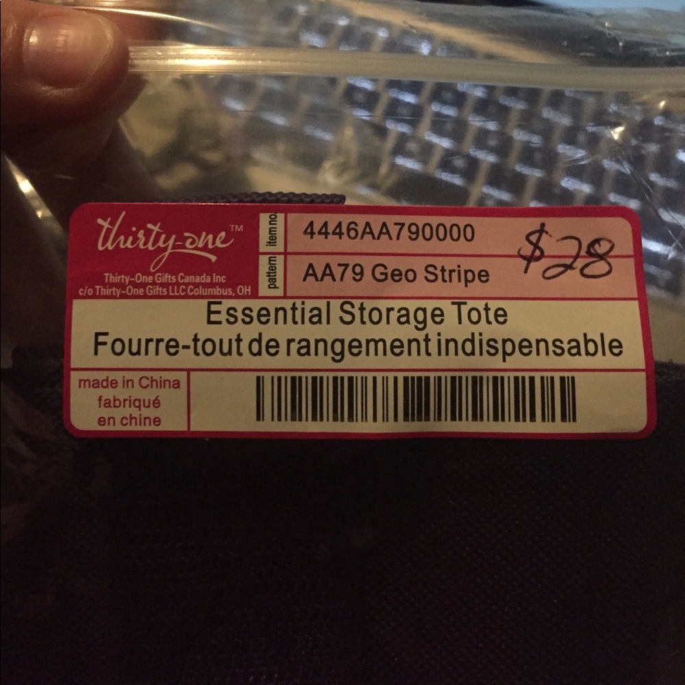 Thirty one essential storage tote