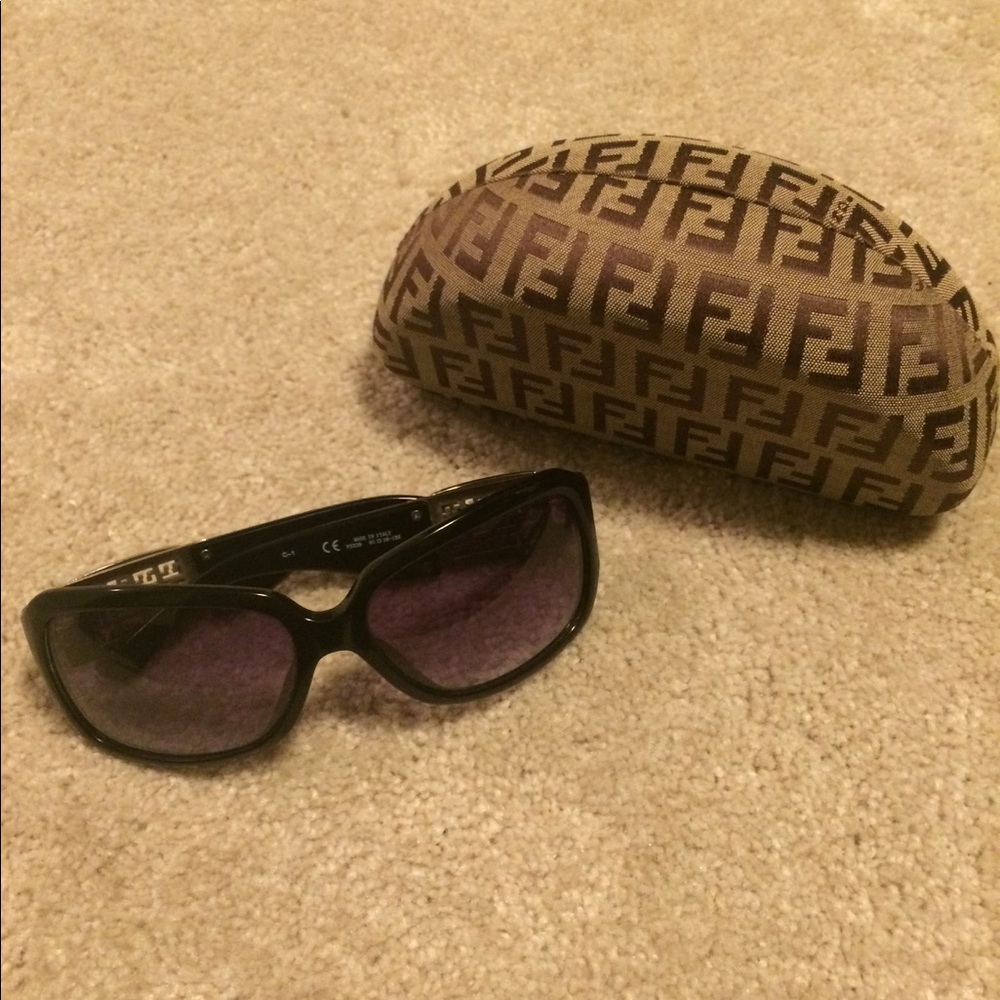 Black Fendi Sunglasses