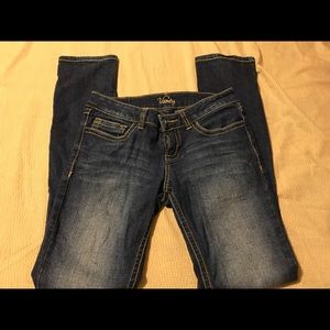 Vanity straight leg jeans size 27- $10
