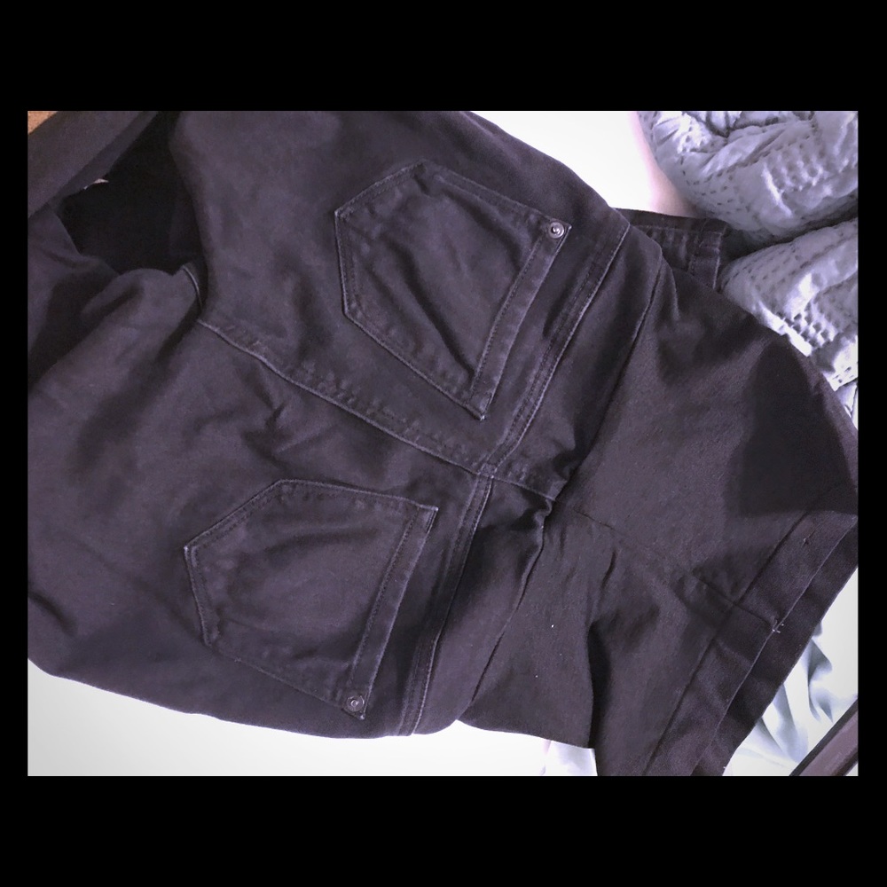 Black maternity skinny jeans