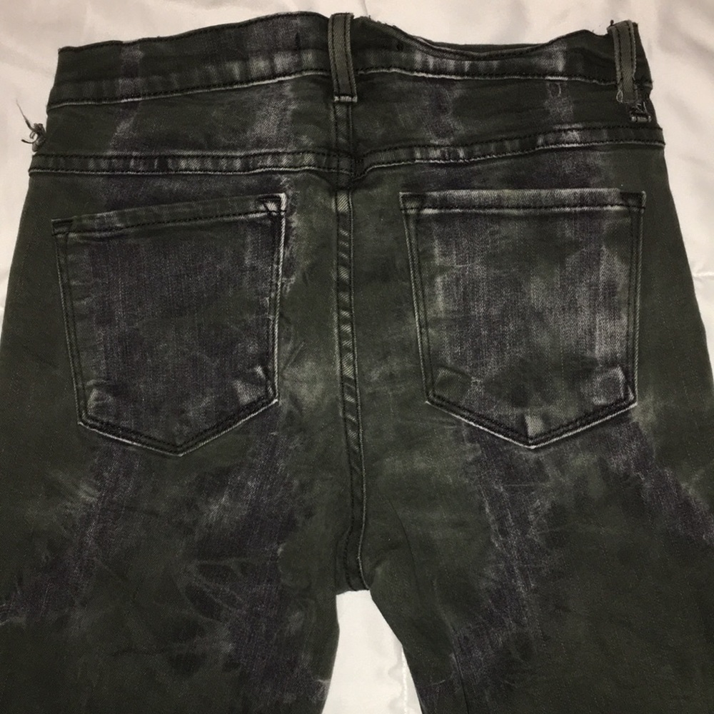 Pants - Picture 4 of 4