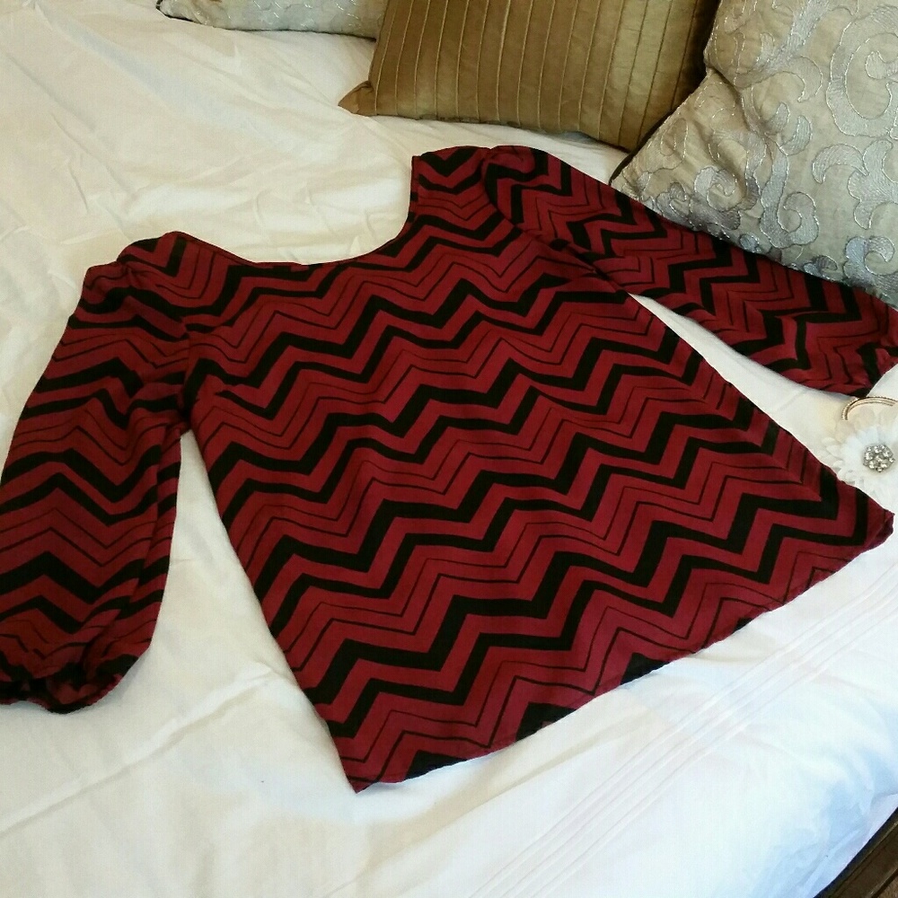 Charlotte Russe Red Chevron Print Bow Back Blouse