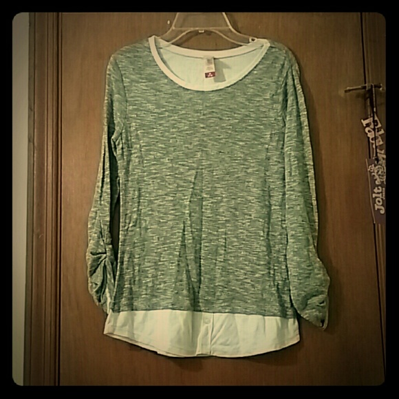 Shirt - Picture 1 of 1