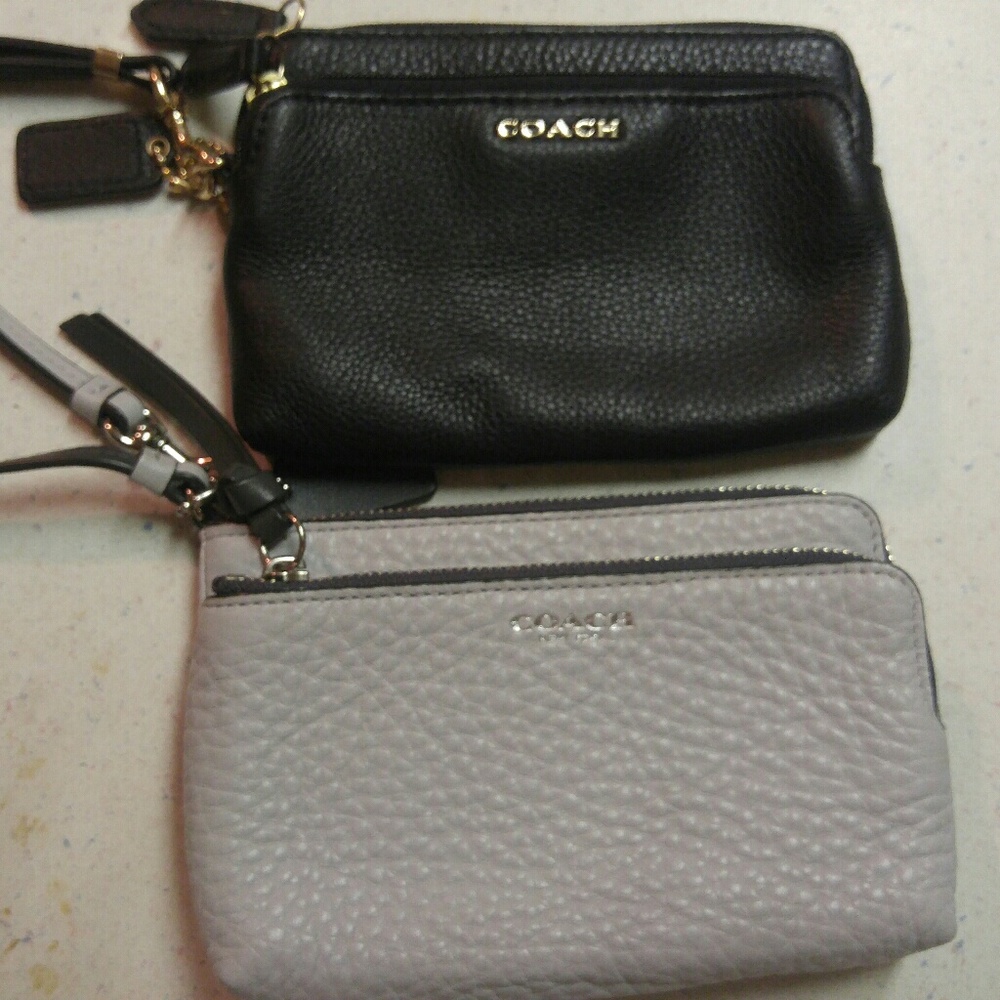 SOLD ON MER Coach Leather Wristlet/Wallet Bundle!!