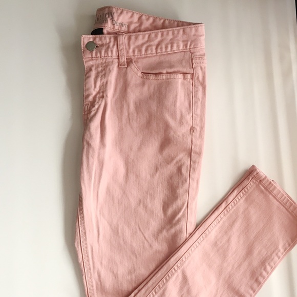 Mossimo skinny premium denim jeans 🌷 - Picture 3 of 8