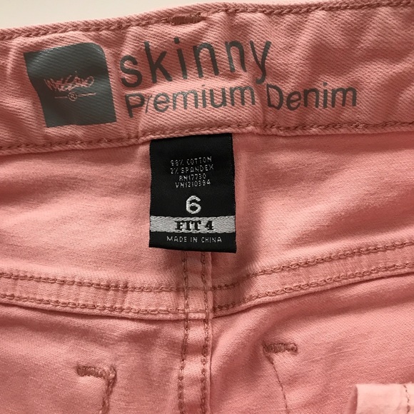 Mossimo skinny premium denim jeans 🌷 - Picture 6 of 8