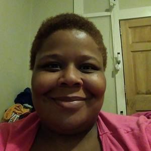 Meet your Posher, Angelette