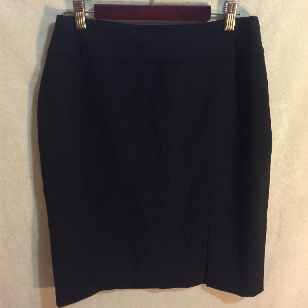 White House Black Market pencil skirt.