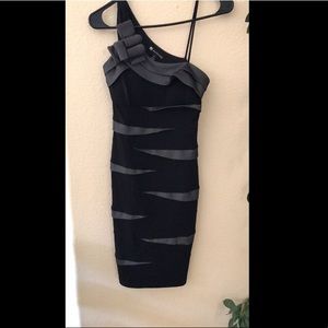 Black and grey Valerie Bertinelli