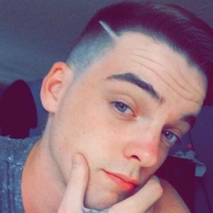 Meet your Posher, Cory