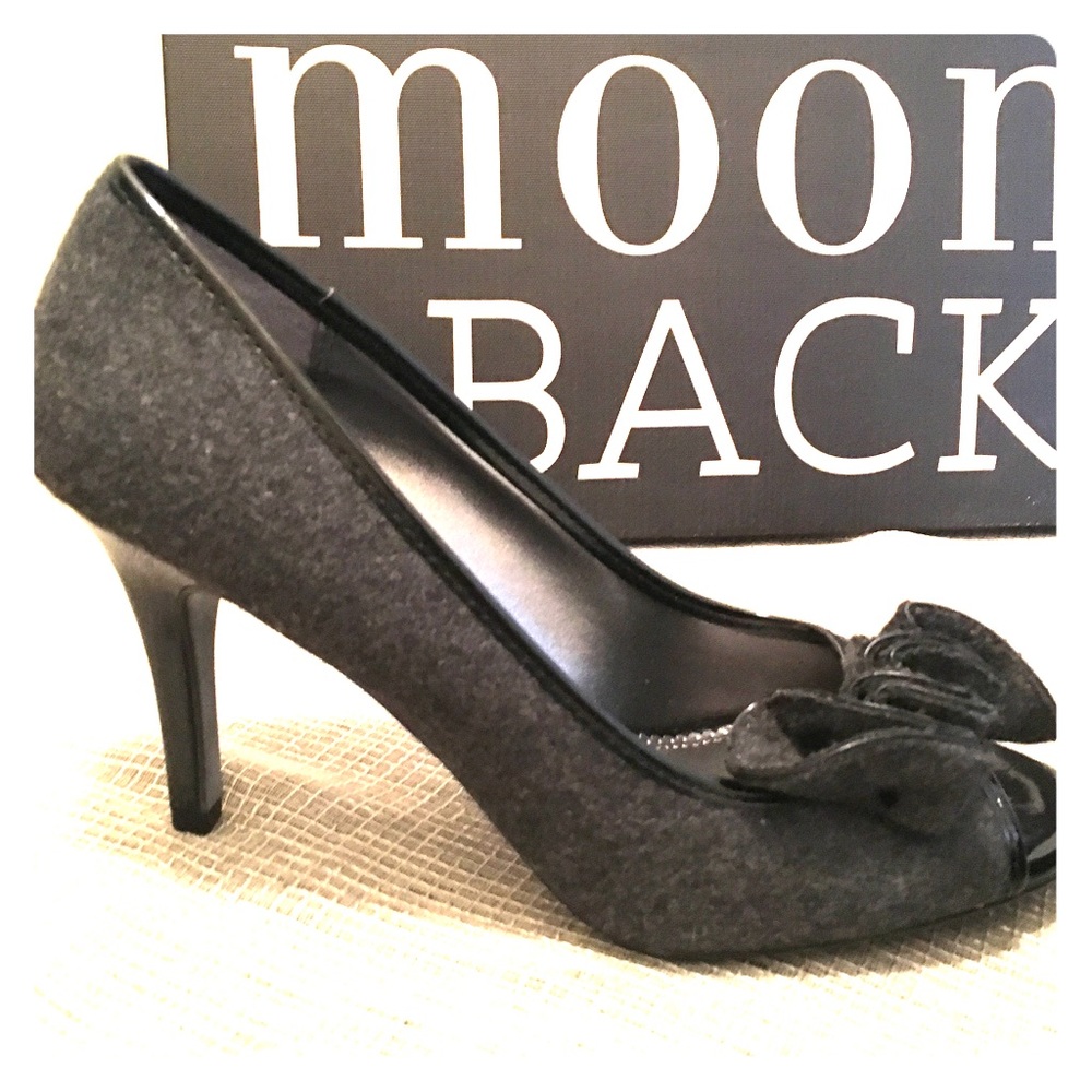 Peep toe Heel