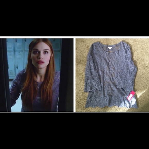 ISO Xhilaration Sheer Lace Top in Periwinkle. - Picture 1 of 1