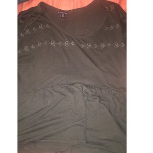 American eagle flowy short sleeve shirt