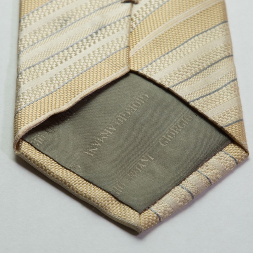 Giorgio Armani Yellow Stripe Tie - Picture 3 of 5