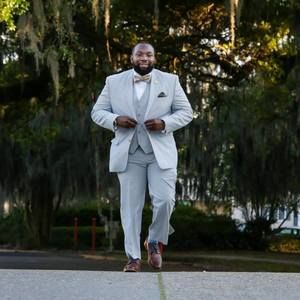 Meet your Posher, Ashton