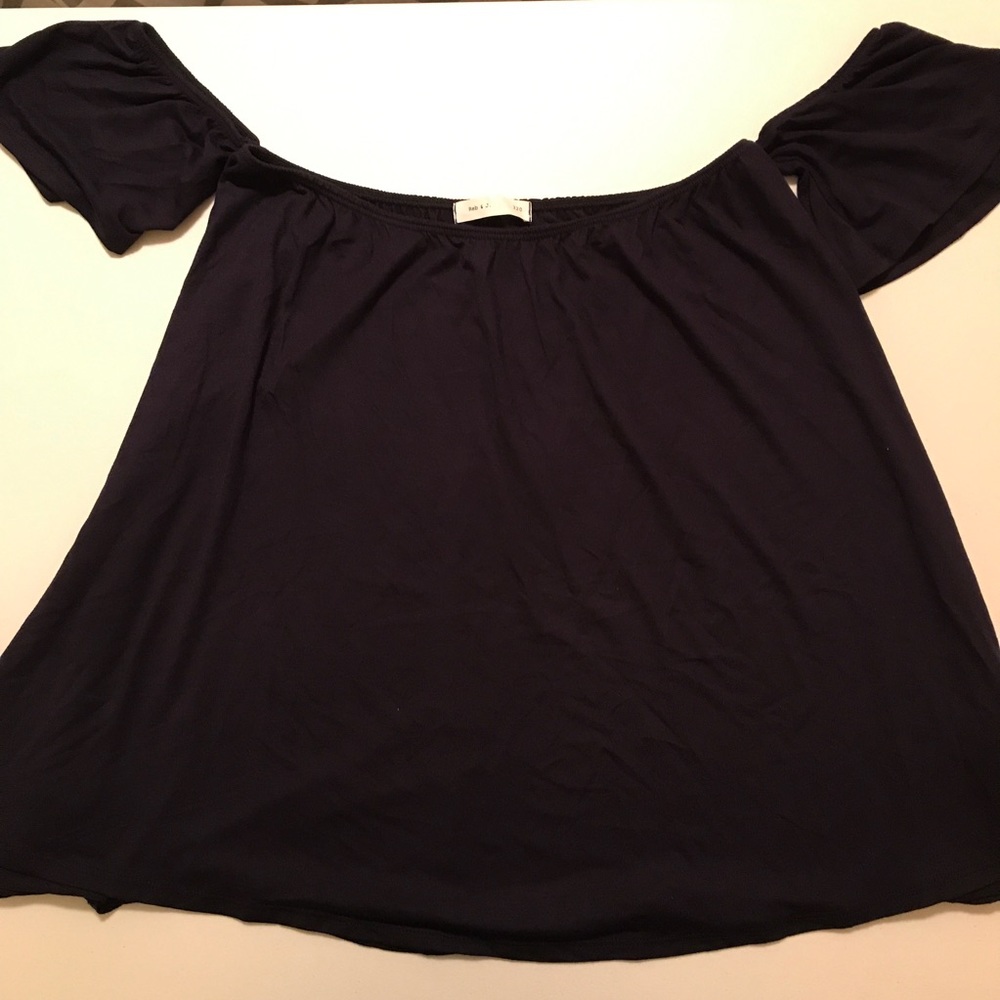 Navy Off the Shoulder Top - Picture 3 of 3