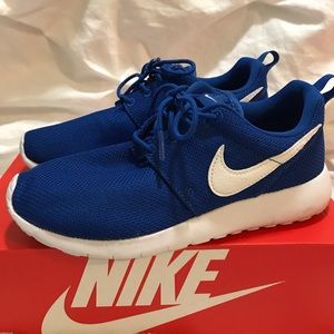 NIKE Rosie One (GS)