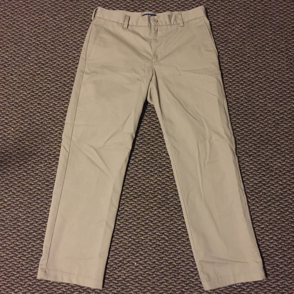 Izod Men's Khaki Chinos - Slim Fit - Picture 2 of 4