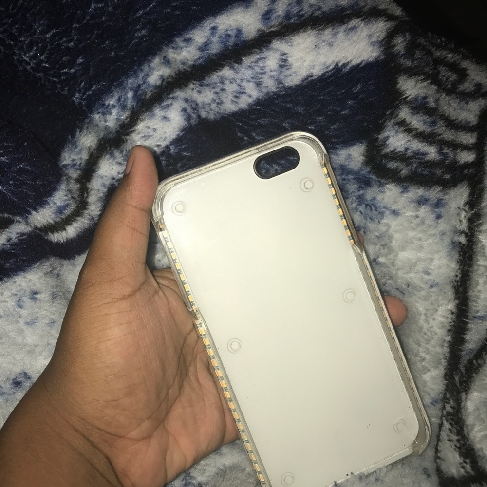 lumee case - Picture 3 of 3