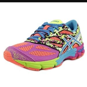 Asics Gel Noosa Tri-Gel Sneakers