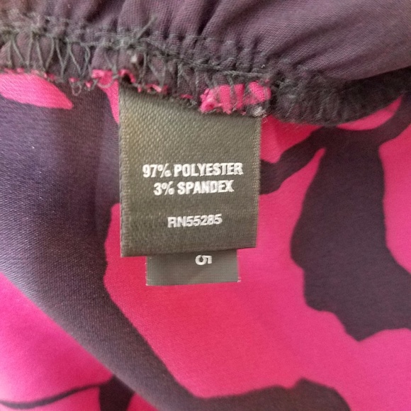 Express Halter Razor Back Ruffled Pink & Black Top - Picture 7 of 8
