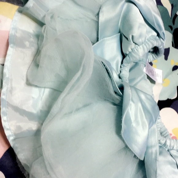 Tutu - Picture 2 of 2