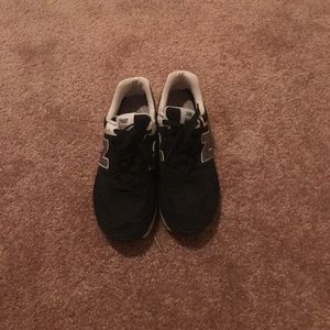 I am selling a pair of new balance 574's