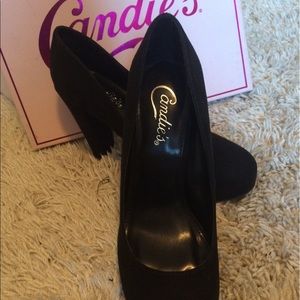 Black candies high heel shoes