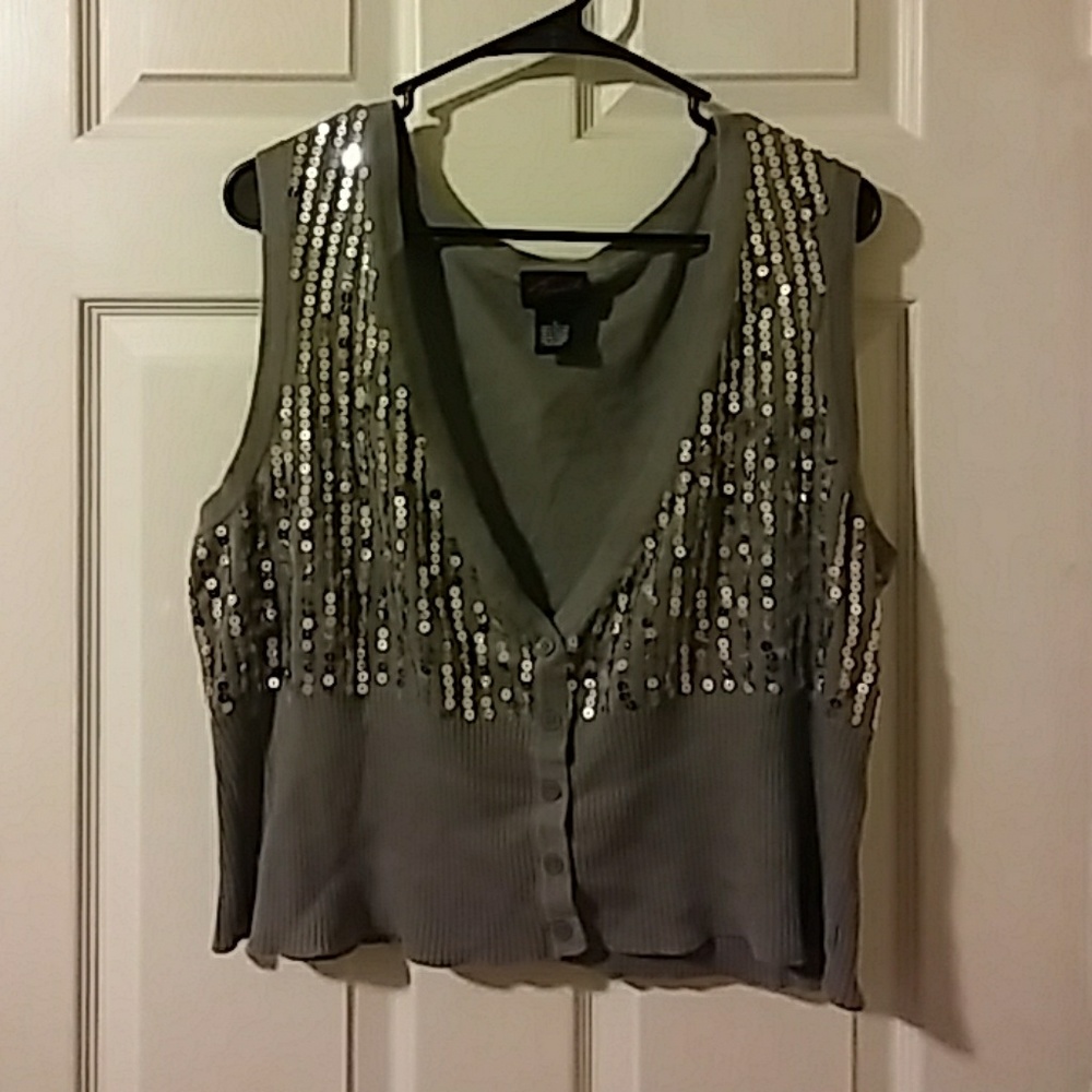 Torrid cropped sequin vest