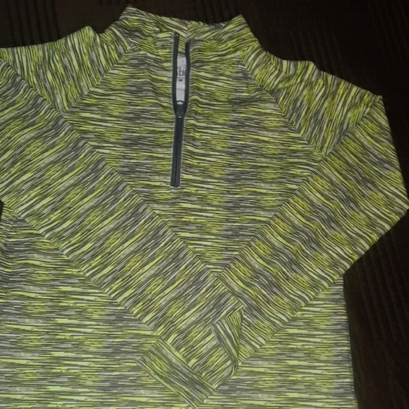 Pullover workout jacket - Picture 2 of 4