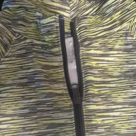 Pullover workout jacket - Picture 3 of 4